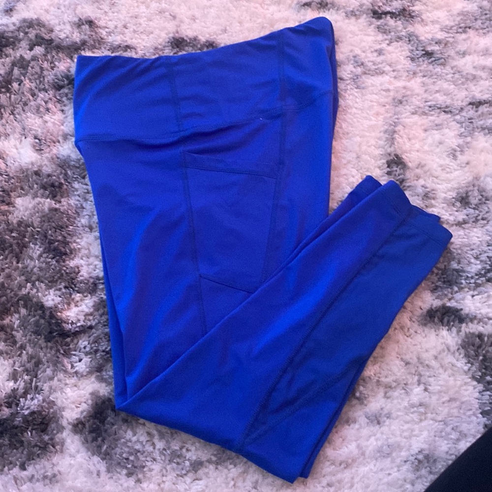 Blue velocity leggings